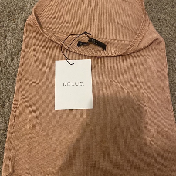 Stretchy ribbed halter top - Picture 3 of 4